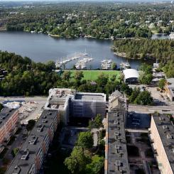Drönarfoto över Saltsjösten i Fisksätra, Nacka. Pressbild: Trimble