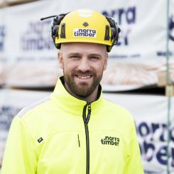 Erik Högbom, försäljningschef för byggprodukter på Norra Timber. Foto: Victor Lundberg