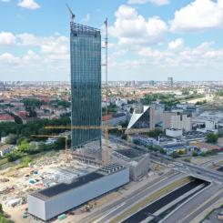 Berlins högsta byggnad, Estrel Tower. Foto: Byggherre:  Estrel Tower Besitz GmbH & Co. KG. Arkitekt: Barkow Leibinger