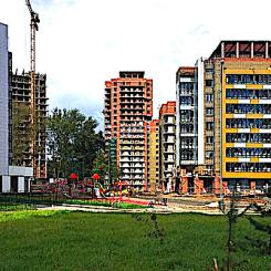 Nya bostäder under uppförande vid Dmitrovskoe Highway i Moskva som en del av statligt initiativ. Foto: Wikipedia Common Lic. Kredit: Gennady Grachev