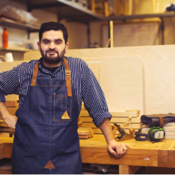 Möbelsnickaren Sebastián Mateu. Foto: Stockholms Hantverksförening