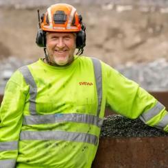 Svevia vill förändra grunden i bolagets säkerhetskultur och gör en stor satsning på arbetsmiljö. Foto: Rickard Kilström