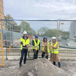 Första spadtaget för Tegelwik i Stockholm. Pressbild: ALFA Development