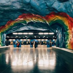 Blå linje förlängs till Nacka och Söderort. Linjen utgår från befintlig station Kungsträdgården och får två förgreningar. Foto: fred rivett/unsplash